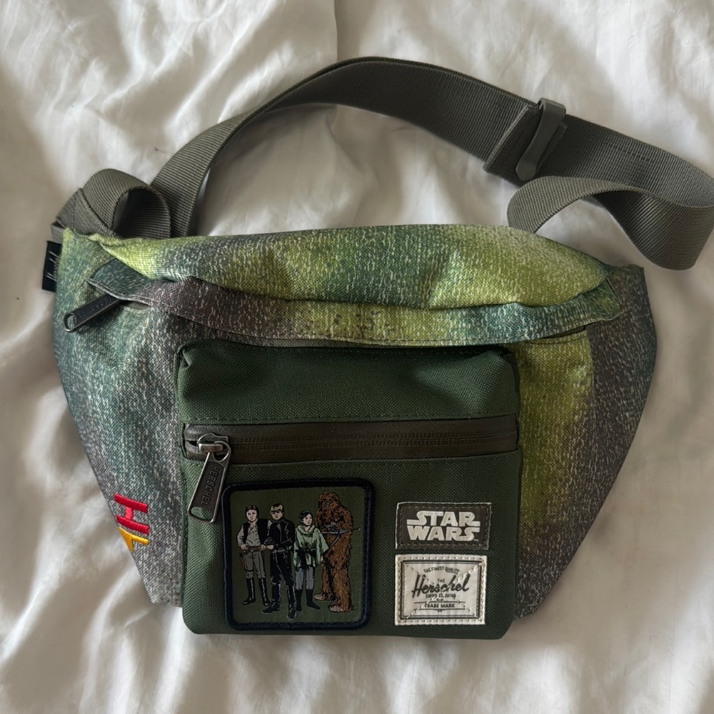 Herschel Star Wars Return of the Jedi 40th Anniversary Cross Body bag